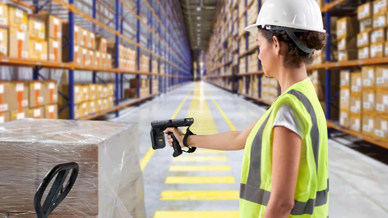 Application of UHF RFID Handheld Reader in Stock Inventory